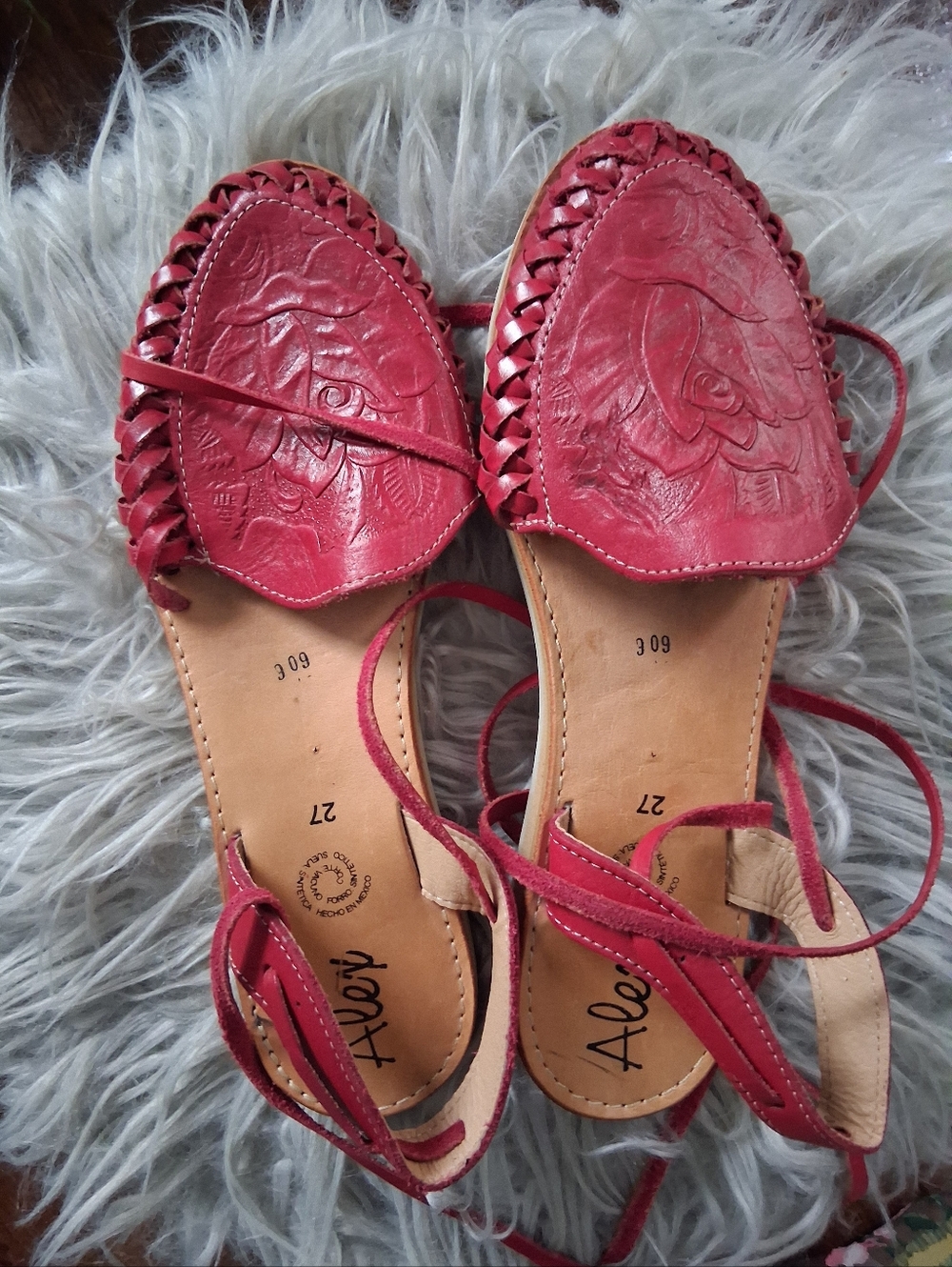 Size 11W Detailed Red Leather Lace-Up Women’s Sandals